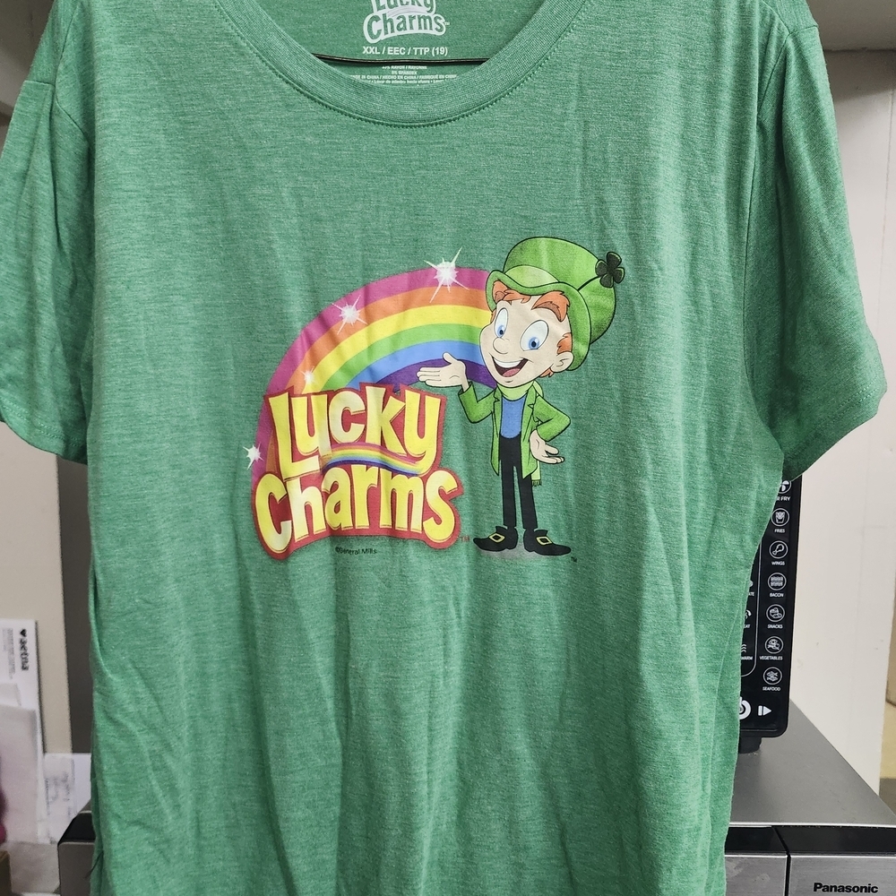 Lucky Charms Green Women's Short Sleeve Tee